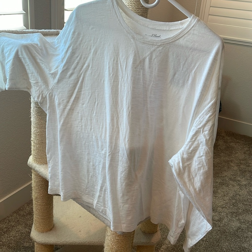 Women’s long sleeve top